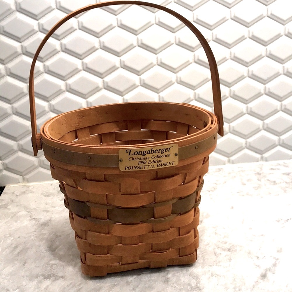 Vintage Longaberger 1988 Poinsettia Basket.